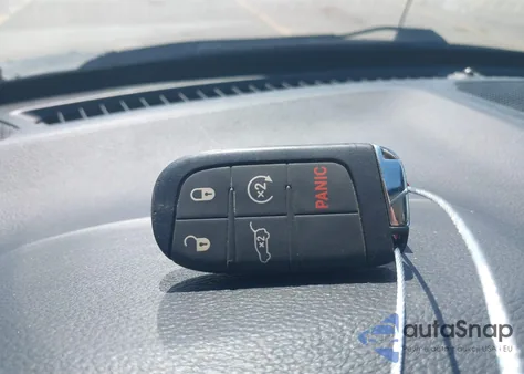 2021 Jeep Compass Limited 4X4 из США, поврежденный, VIN 3C4NJDCBXMT596279